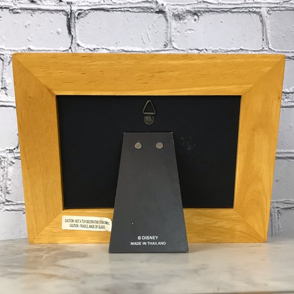 Walt Disney World Classic Mickey Mouse & Friends Wooden Landscape Picture Frame - Picture 4 of 5